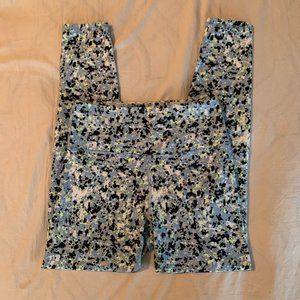 Splatter Pattern Grey Black and Yellow Leggings 24.5 inch Inseam Small